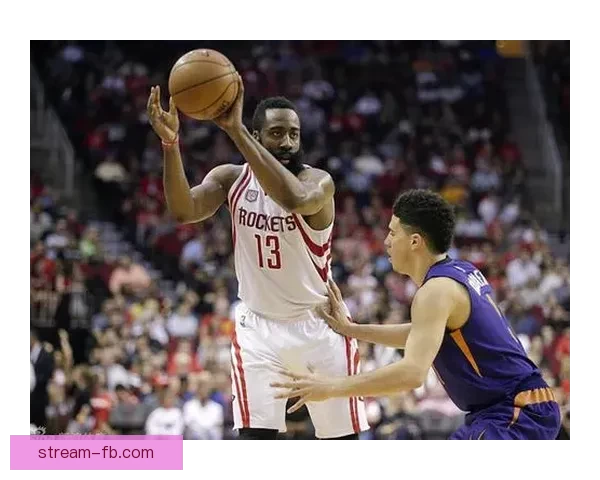 亚历山大直面罚球争议以嘘声为勋章向詹姆斯看齐走向巨星之路不断